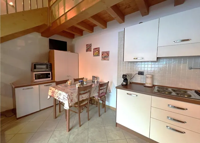 Affittimoderni San Simone - Vals30 * سبوندا